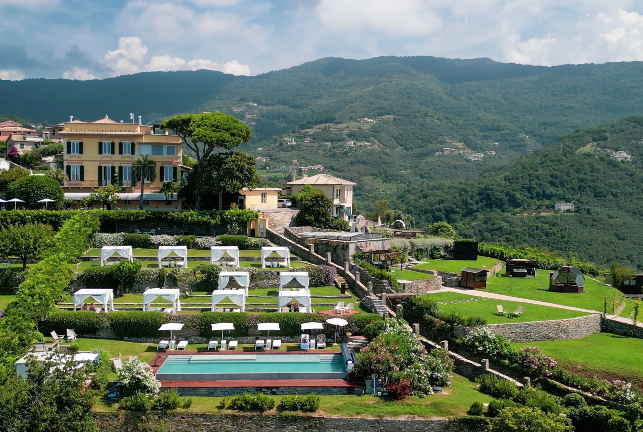 in foto Villa Riviera resort, la nuova open air spa in liguria